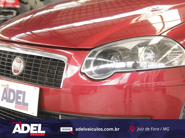 FIAT PALIO WEEKEND TREKKING 1.4 FIRE FLEX 8V 2011