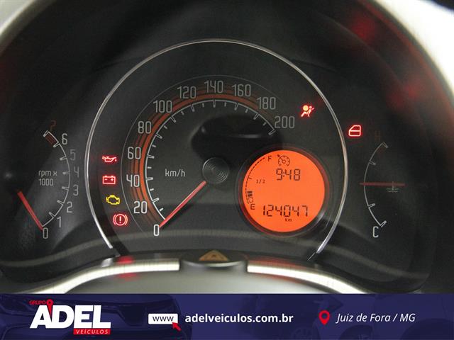 FIAT UNO WAY 1.0 EVO FIRE FLEX 8V 5P 2014