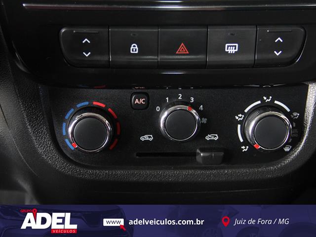 RENAULT KWID INTENSE 1.0 FLEX 12V 5P MEC. 2023