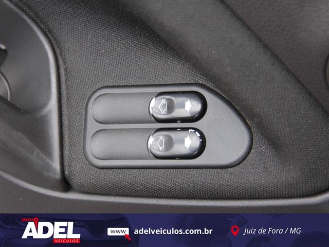 FORD FIESTA SEDAN 1.0 8V FLEX 4P 2013