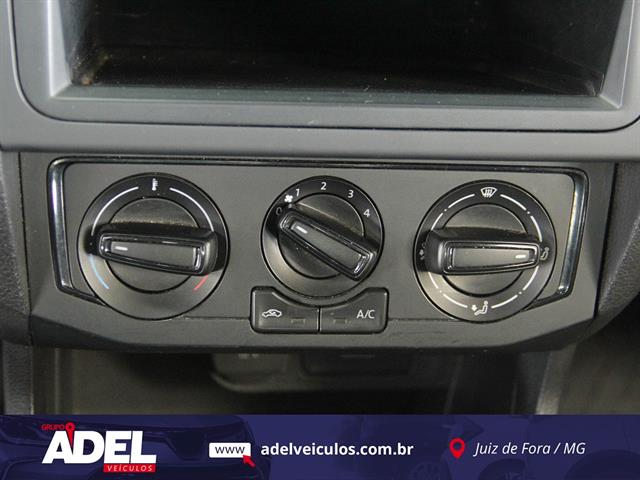 VOLKSWAGEN SAVEIRO ROBUST 1.6 TOTAL FLEX 16V 2023