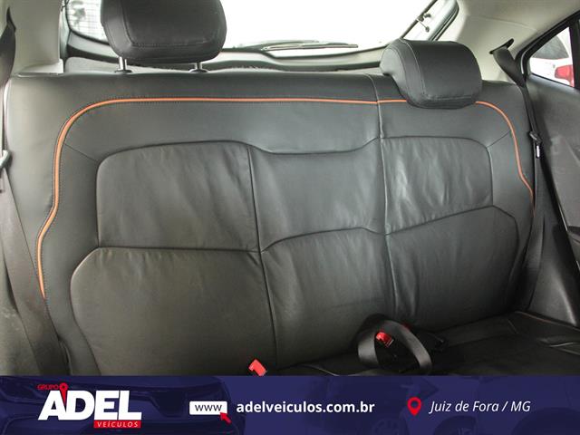 CHEVROLET ONIX HATCH LT 1.4 8V FLEXPOWER 5P MEC. 2016