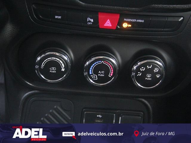 JEEP RENEGADE SPORT 1.8 4X2 FLEX 16V MEC. 2018