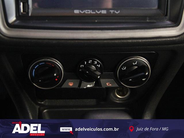 MITSUBISHI PAJERO TR4 2.0 FLEX 16V 4X2 MEC. 2015