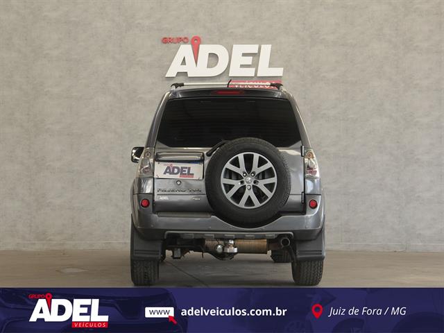 MITSUBISHI PAJERO TR4 2.0 FLEX 16V 4X2 MEC. 2015