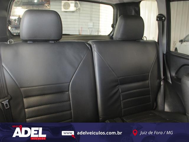 MITSUBISHI PAJERO TR4 2.0 FLEX 16V 4X2 MEC. 2015