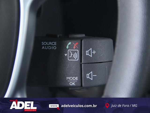 RENAULT LOGAN ZEN FLEX 1.0 12V 4P MEC. 2025