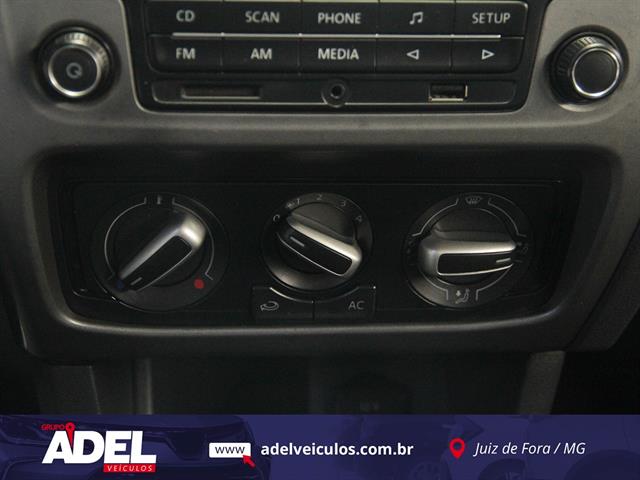 VOLKSWAGEN FOX TRENDLINE 1.0 FLEX 8V 5P 2015