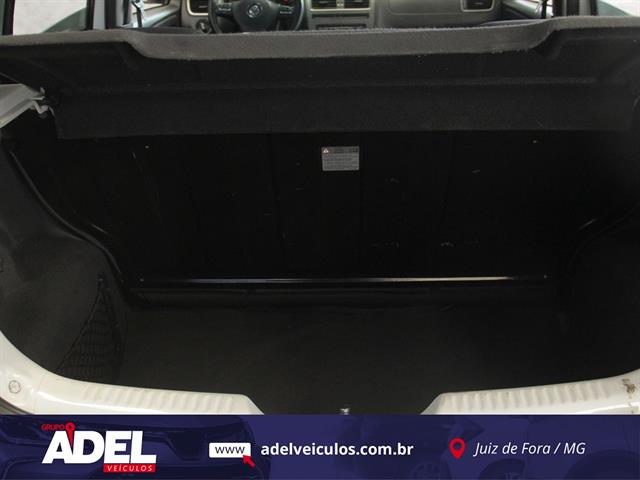VOLKSWAGEN FOX TRENDLINE 1.0 FLEX 8V 5P 2015