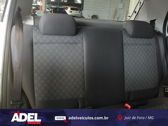 VOLKSWAGEN FOX TRENDLINE 1.0 FLEX 8V 5P 2015
