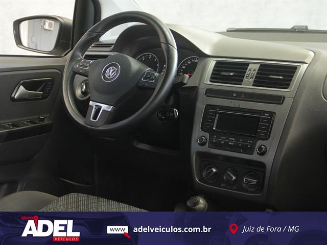 VOLKSWAGEN FOX TRENDLINE 1.0 FLEX 8V 5P 2015