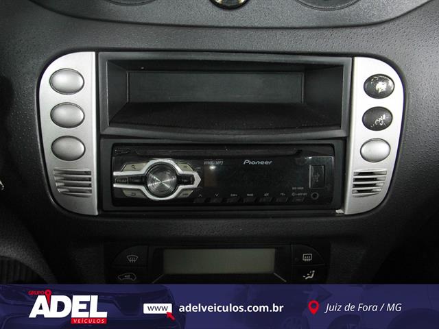 CITROËN C3 EXCLUSIVE 1.4 FLEX 8V 5P 2012