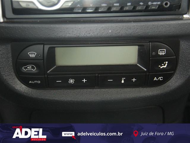 CITROËN C3 EXCLUSIVE 1.4 FLEX 8V 5P 2012