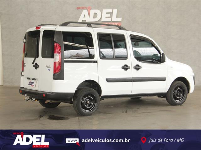 FIAT DOBLO ESSENCE 1.8 FLEX 16V 5P 2013