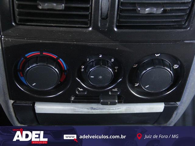FIAT PALIO HLX 1.8 MPI FLEX 8V 4P 2007