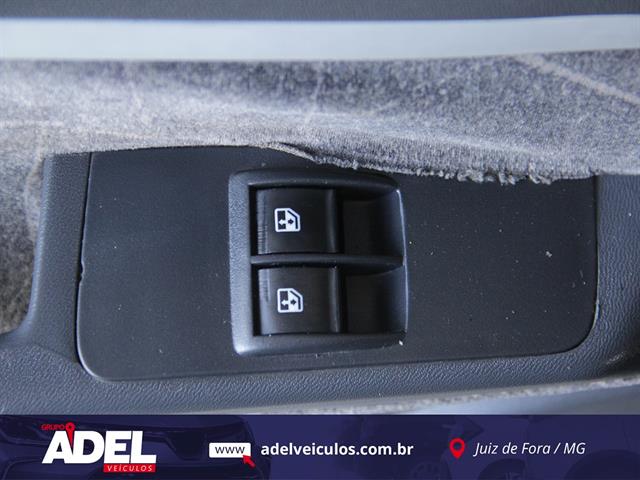 FIAT PALIO HLX 1.8 MPI FLEX 8V 4P 2007