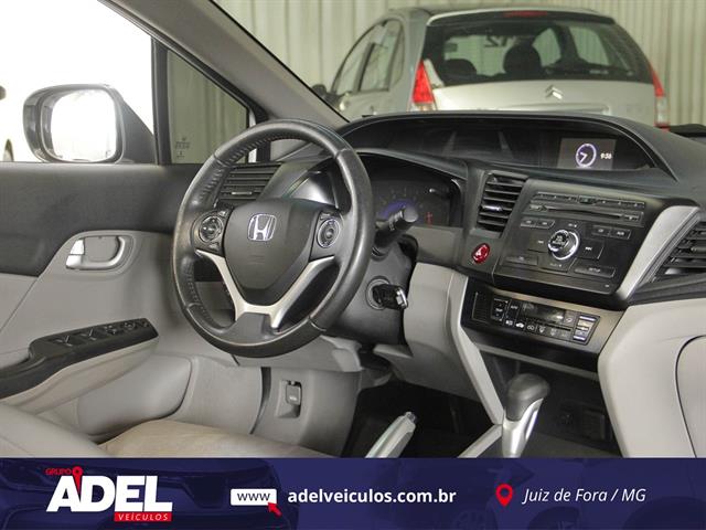 HONDA CIVIC SEDAN LXR 2.0 FLEXONE 16V AUT. 4P 2015