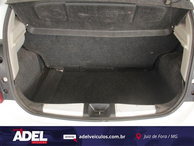 NISSAN MARCH S 1.6 16V FLEX FUEL 5P 2013