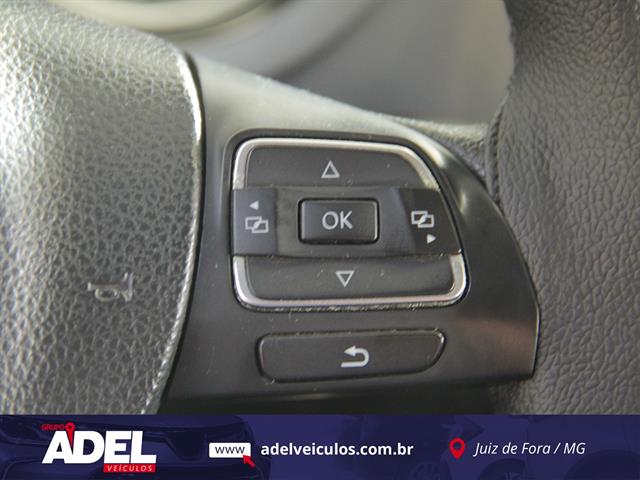 VOLKSWAGEN FOX 1.6 MI TOTAL FLEX 8V 5P 2014