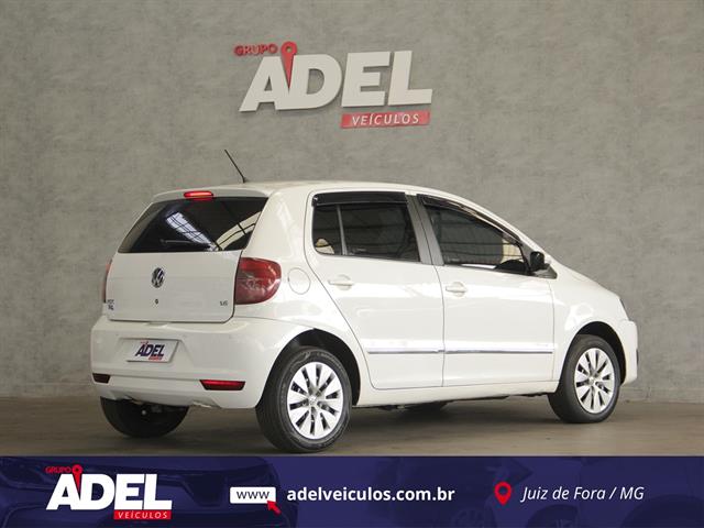 VOLKSWAGEN FOX 1.6 MI TOTAL FLEX 8V 5P 2014
