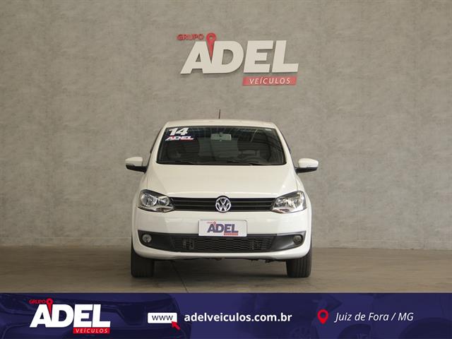 VOLKSWAGEN FOX 1.6 MI TOTAL FLEX 8V 5P 2014