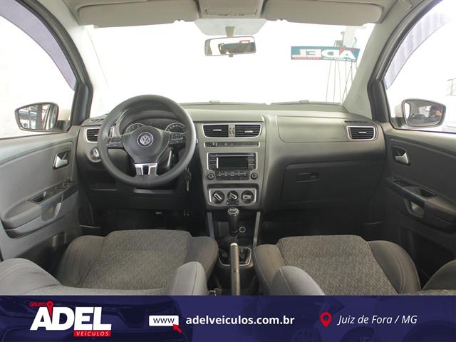 VOLKSWAGEN FOX 1.6 MI TOTAL FLEX 8V 5P 2014