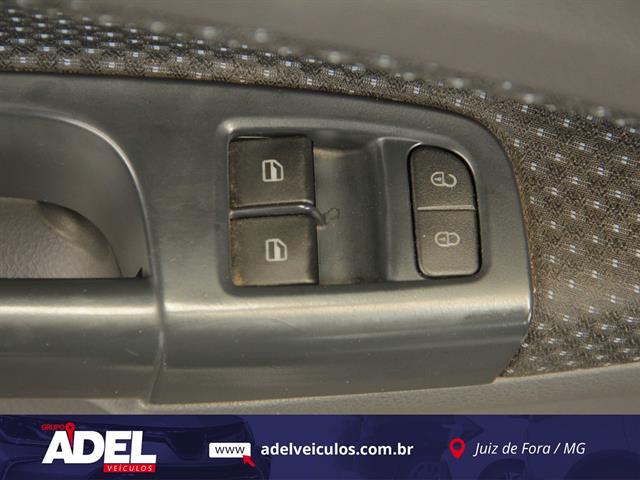 VOLKSWAGEN GOL TRENDLINE 1.0 T.FLEX 8V 5P 2016