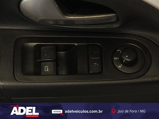 VOLKSWAGEN UP! MOVE 1.0 TOTAL FLEX 12V 5P 2015
