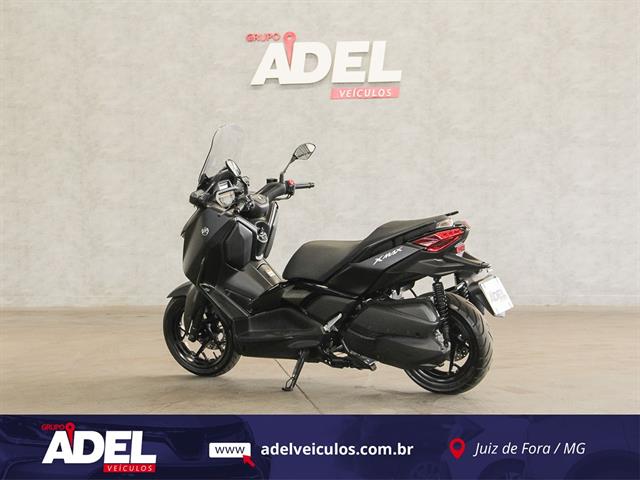 YAMAHA XMAX 250 CONNECTED 2025