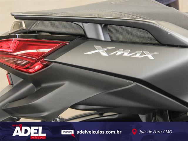 YAMAHA XMAX 250 CONNECTED 2025