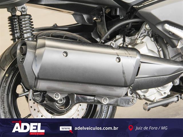 YAMAHA XMAX 250 CONNECTED 2025