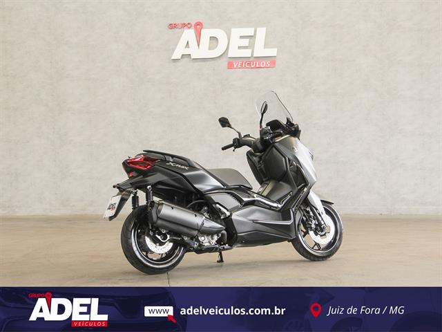 YAMAHA XMAX 250 CONNECTED 2025