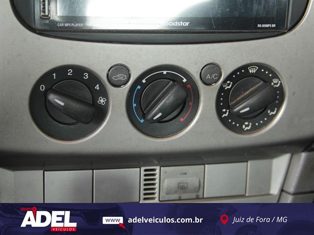 FORD FOCUS TITANIUM 2.0 16V FLEX 5P MEC. 2011