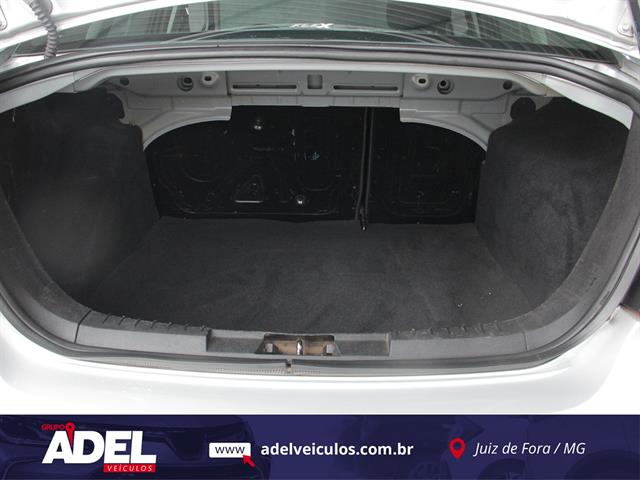 FORD FOCUS TITANIUM 2.0 16V FLEX 5P MEC. 2011