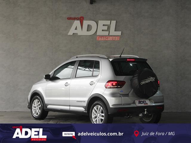 VOLKSWAGEN CROSSFOX 1.6 MI TOTAL FLEX 8V 5P 2015