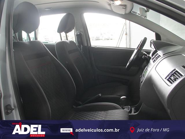 VOLKSWAGEN CROSSFOX 1.6 MI TOTAL FLEX 8V 5P 2015