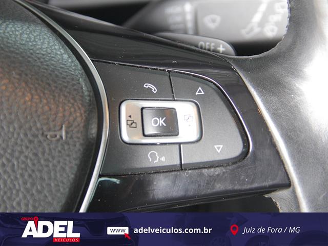 VOLKSWAGEN CROSSFOX 1.6 MI TOTAL FLEX 8V 5P 2015