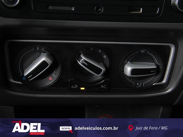 VOLKSWAGEN FOX COMFORTLINE 1.6 FLEX 8V 5P 2016