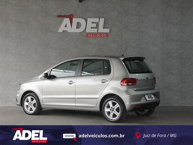 VOLKSWAGEN FOX COMFORTLINE 1.6 FLEX 8V 5P 2016