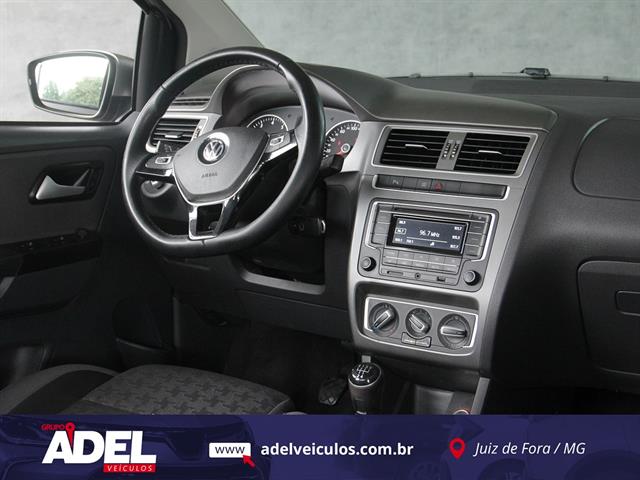VOLKSWAGEN FOX COMFORTLINE 1.6 FLEX 8V 5P 2016