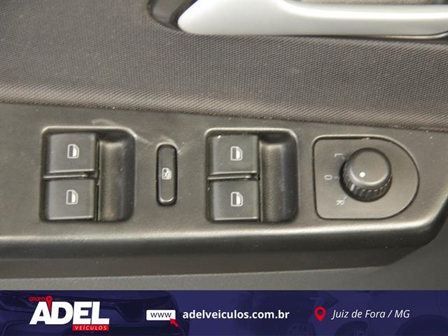 VOLKSWAGEN FOX TRENDLINE 1.0 FLEX 12V 5P 2016