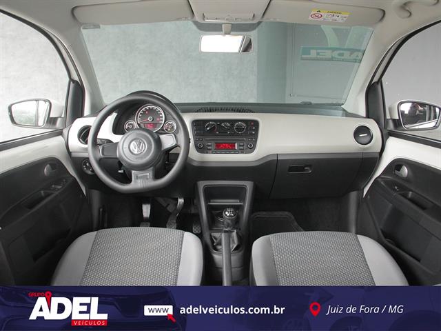 VOLKSWAGEN UP! MOVE 1.0 TSI TOTAL FLEX 12V 5P 2017