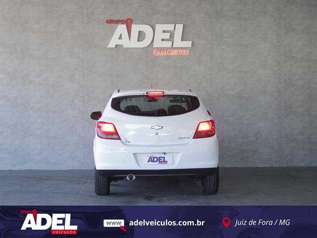 CHEVROLET ONIX HATCH LT 1.4 8V FLEXPOWER 5P MEC. 2013