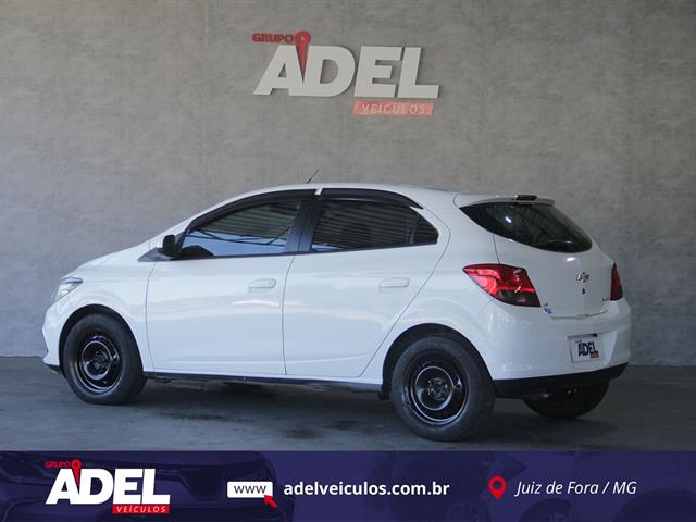 CHEVROLET ONIX HATCH LT 1.4 8V FLEXPOWER 5P MEC. 2013