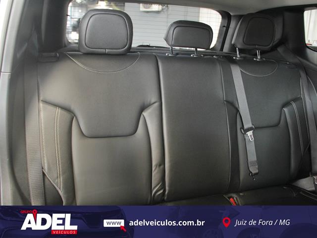 JEEP RENEGADE LONG. T270 1.3 TB 4X2 FLEX AUT. 2026