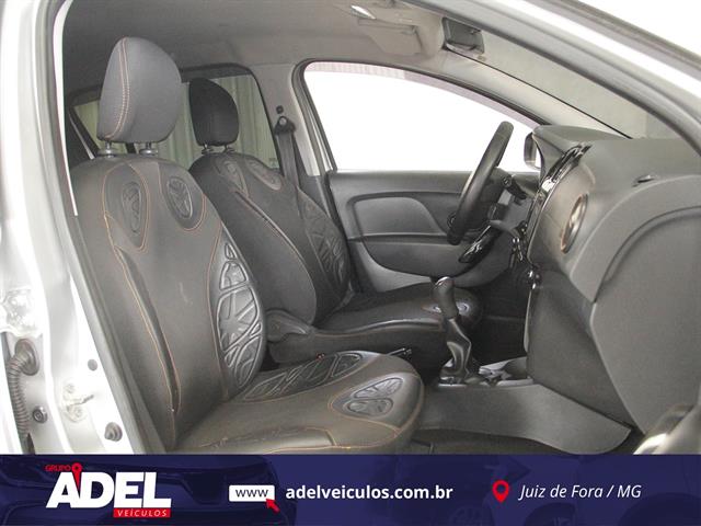 RENAULT SANDERO STEPWAY FLEX 1.6 16V 5P 2017