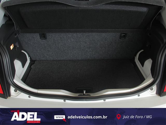 VOLKSWAGEN UP! CROSS 1.0 TSI TOTAL FLEX 12V 5P 2018