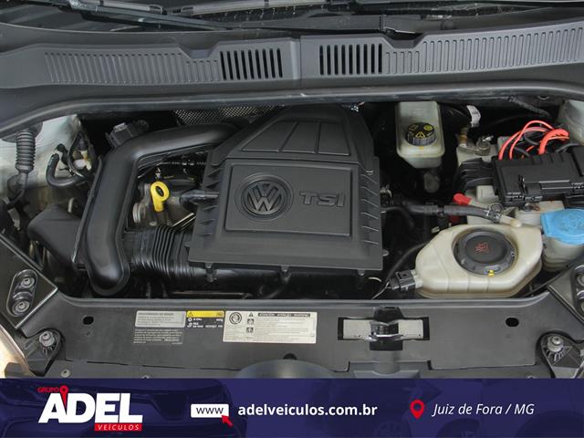 VOLKSWAGEN UP! CROSS 1.0 TSI TOTAL FLEX 12V 5P 2018