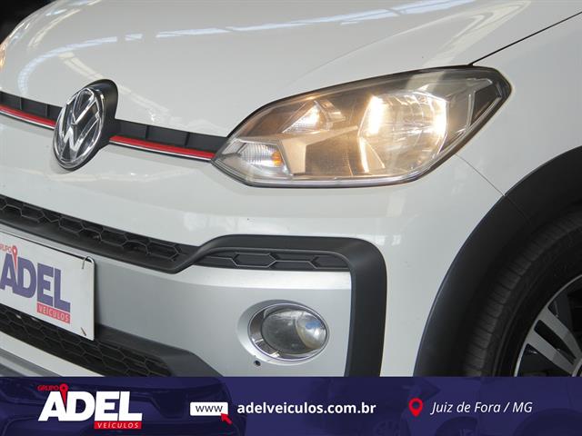 VOLKSWAGEN UP! CROSS 1.0 TSI TOTAL FLEX 12V 5P 2018