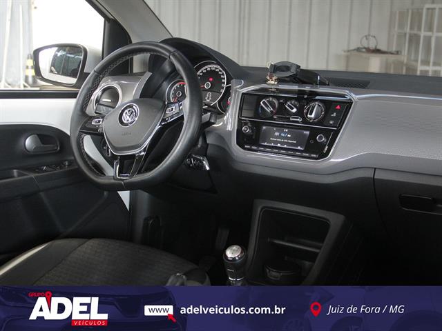 VOLKSWAGEN UP! CROSS 1.0 TSI TOTAL FLEX 12V 5P 2018